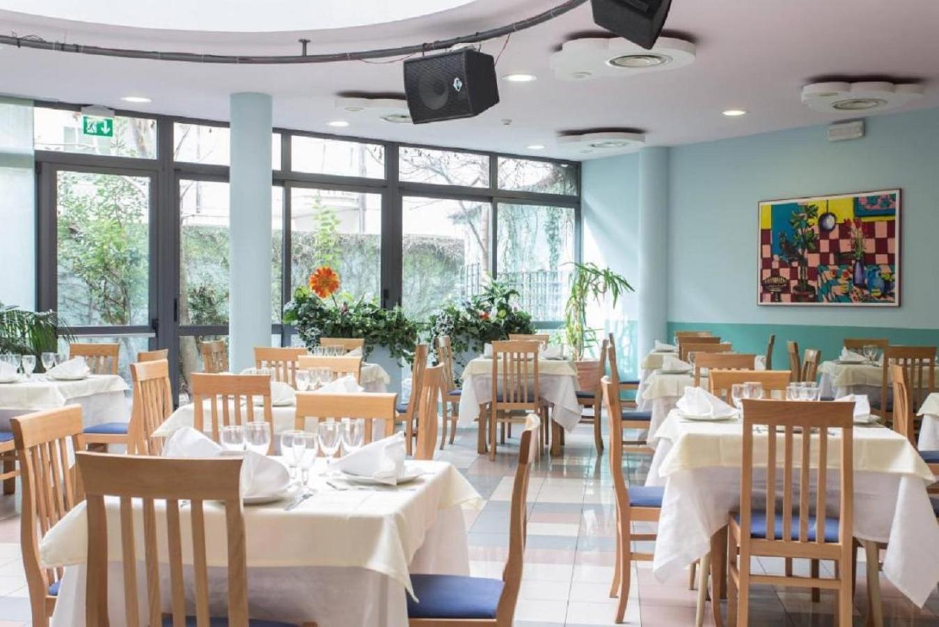 Big Family Hotel Μπελάρια-Ιτζέα Μαρίνα Εξωτερικό φωτογραφία