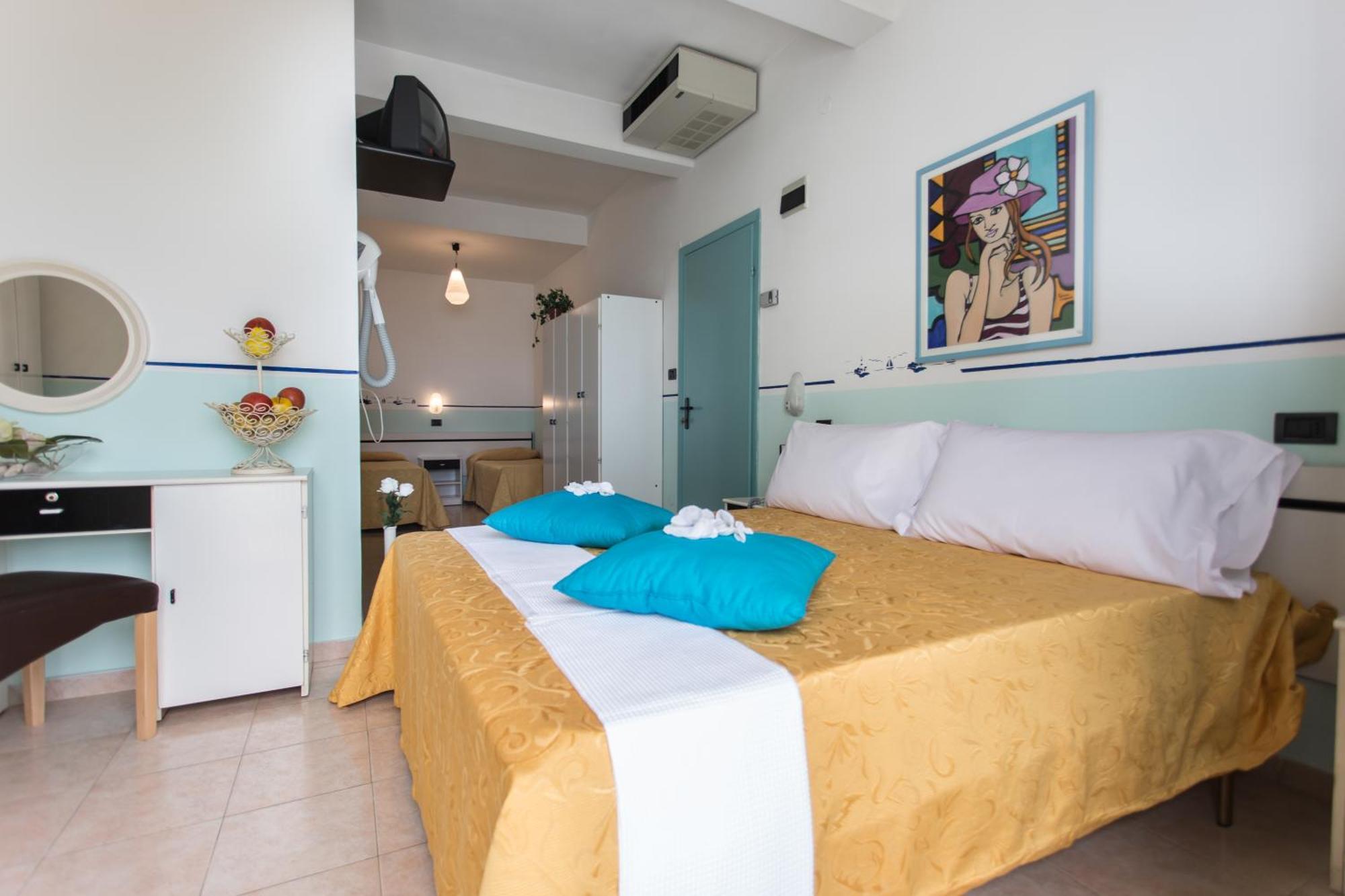 Big Family Hotel Μπελάρια-Ιτζέα Μαρίνα Εξωτερικό φωτογραφία